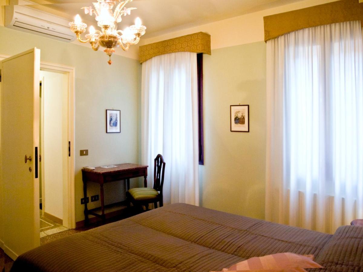- Grande Ed Elegante In San Marco Apartament Wenecja